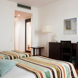 Quarto standard twin